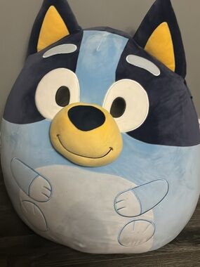 Massive bluey squishmallow